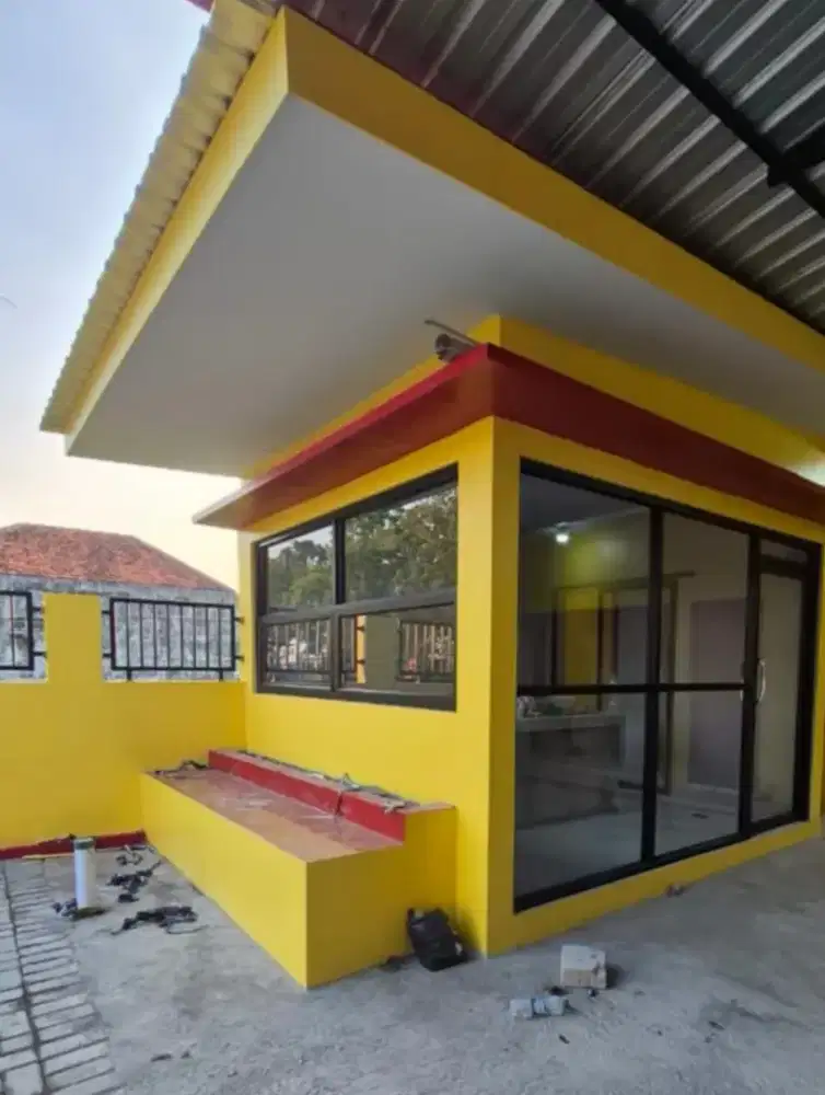 Partisi pintu aluminium kaca