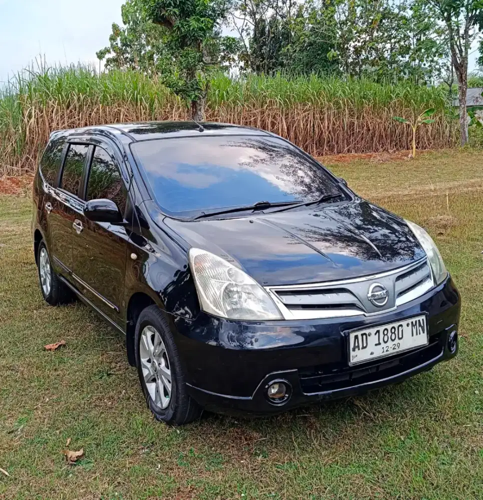 Grand Livina XV manual