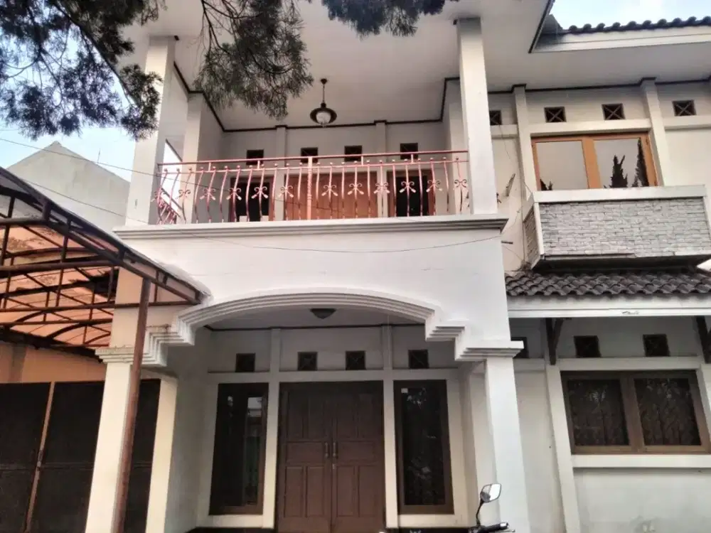 Rumah 3 LT Bagus bisa untuk Kantor di Sukagalih Bandung