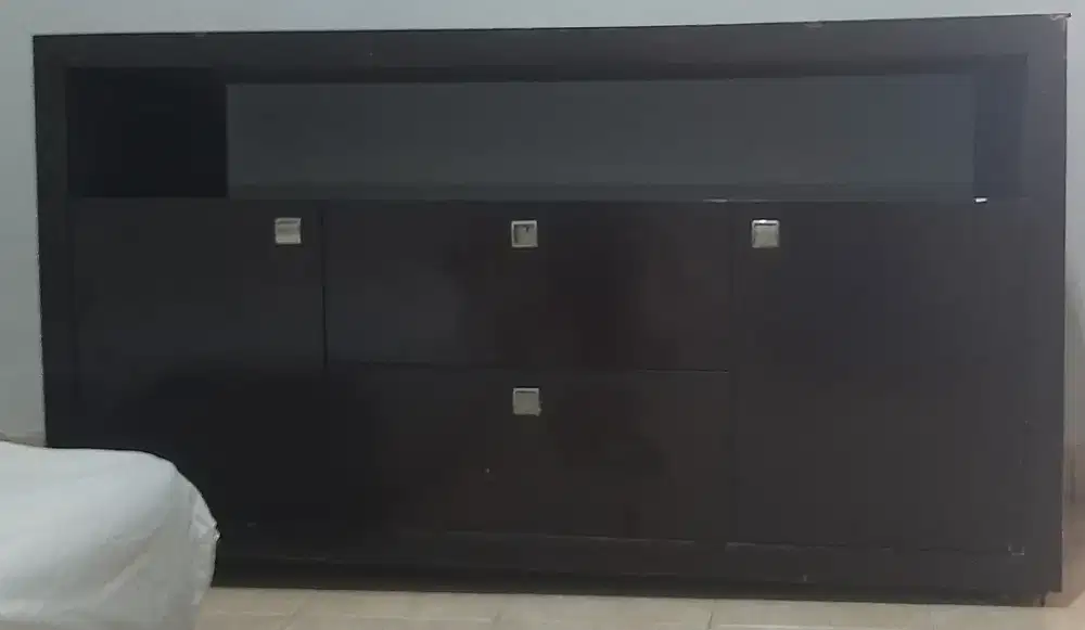 Buffet TV (VINOTI LIVING)