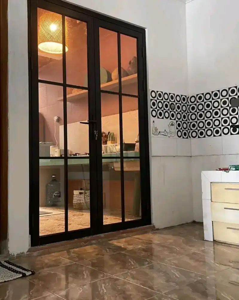 Pintu jendela aluminium kaca