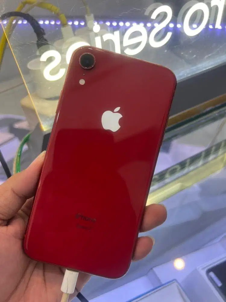 Iphone Xr mulus lengkap kotak