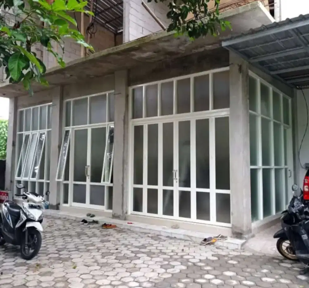 Pintu jendela aluminium kaca