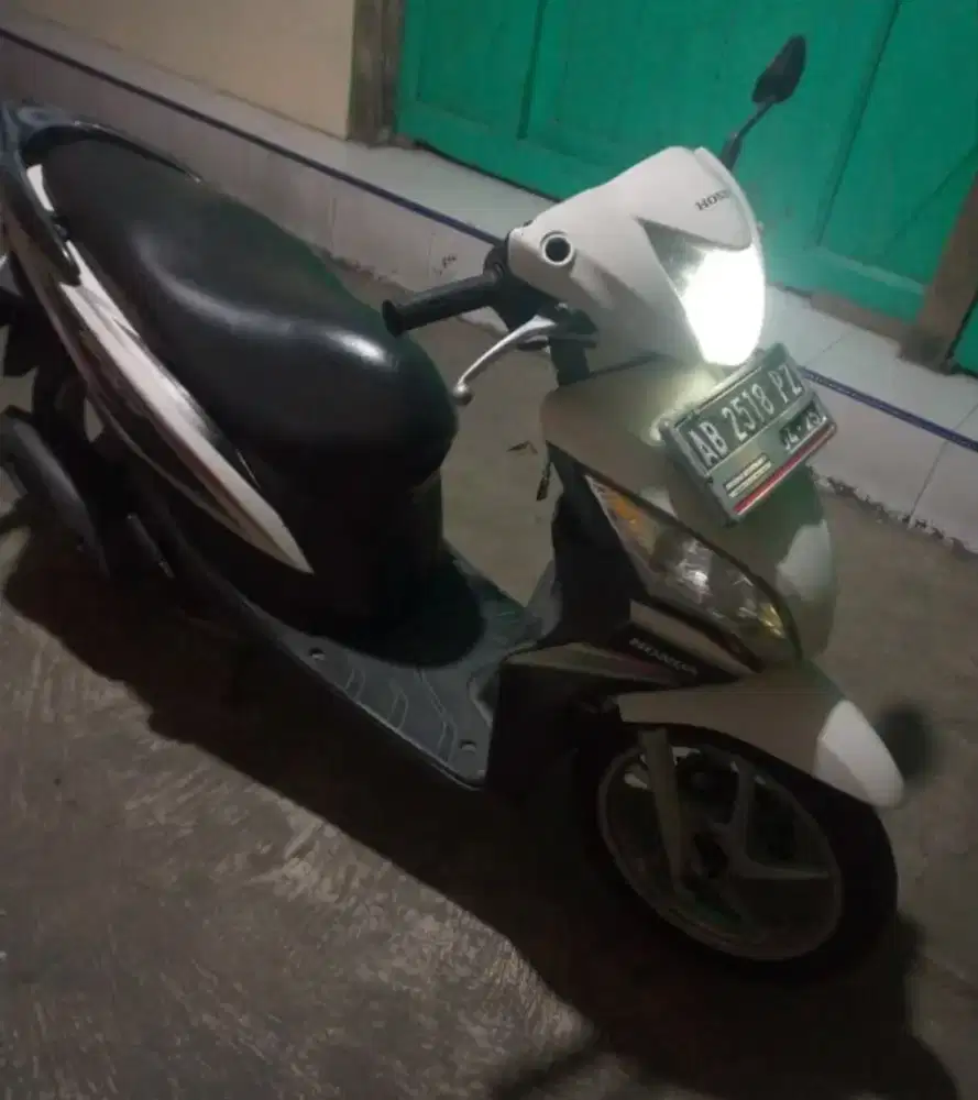 Spacy THN 2011 plat AB sleman