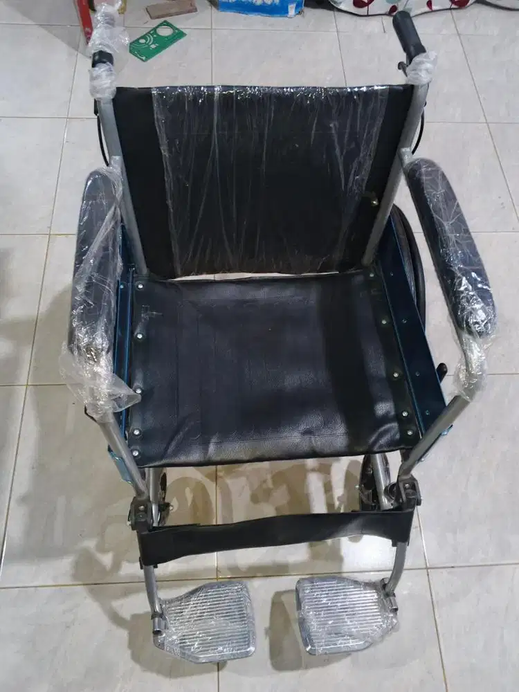 dijual kursi roda orang dewasa / lansia