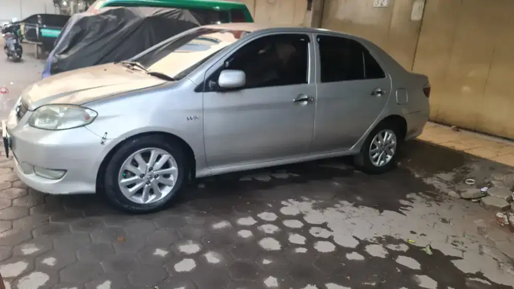 Toyota vios limo E MT 2005 Upgrade G
