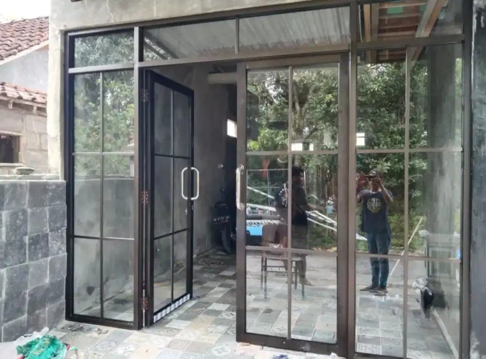 Pintu jendela aluminium kaca