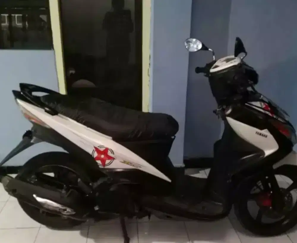 Yamaha Xeon THN 2010