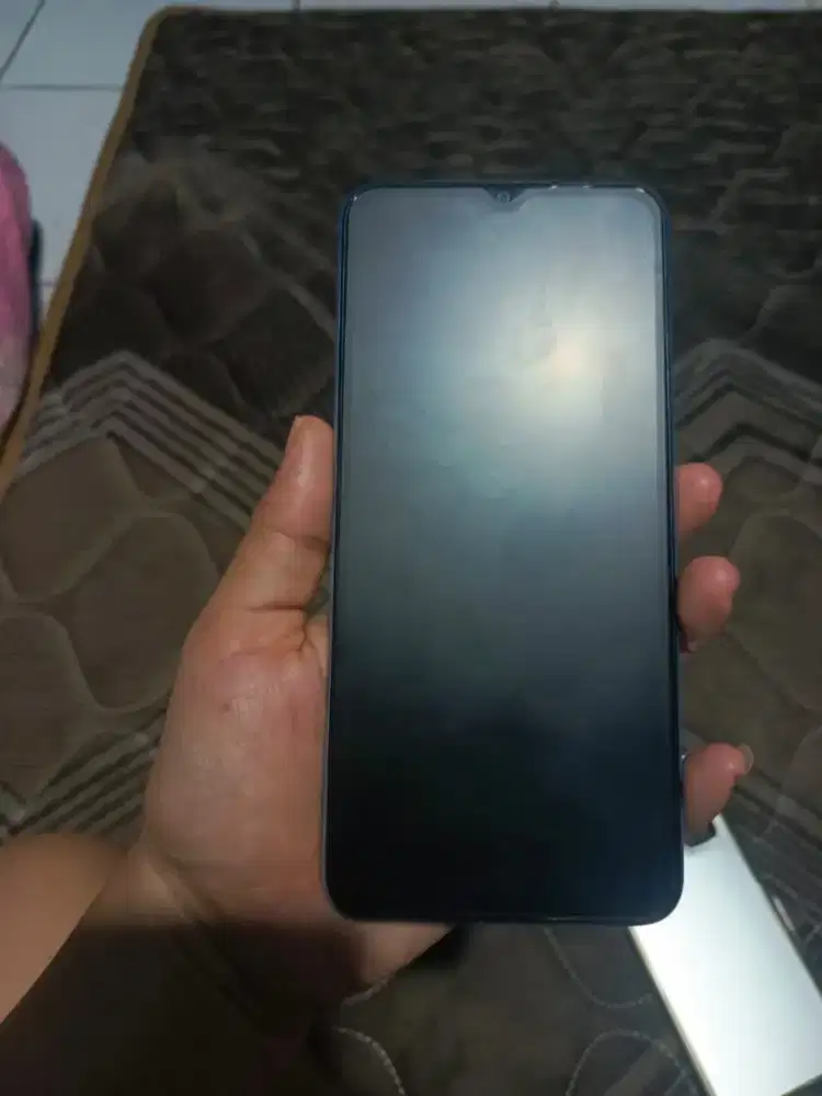 Handphone Oppo a17