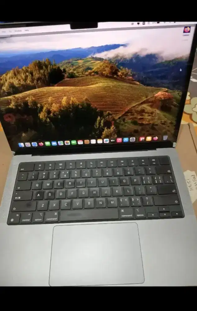 Macbook m3 pro 8/512 second