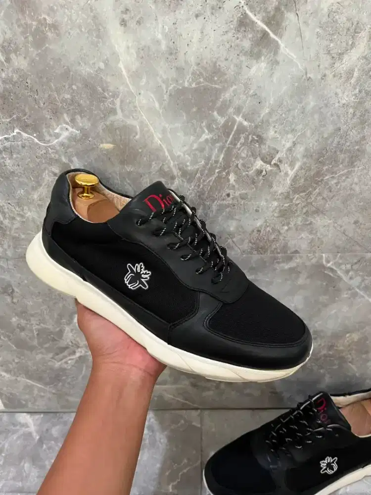 Sepatu DIOR Original Sneakers Sport Casual bekas not bally prada nike