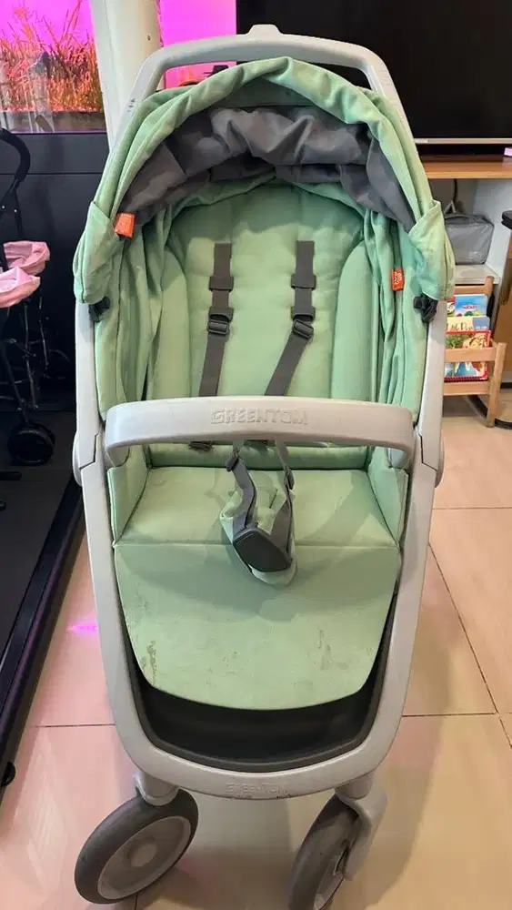 Dijual stroller greentom bonus diaper bag