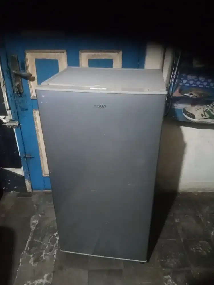 Jual kulkas AQUA 1 pintu mesin ori dingin beku normal bisa diantar