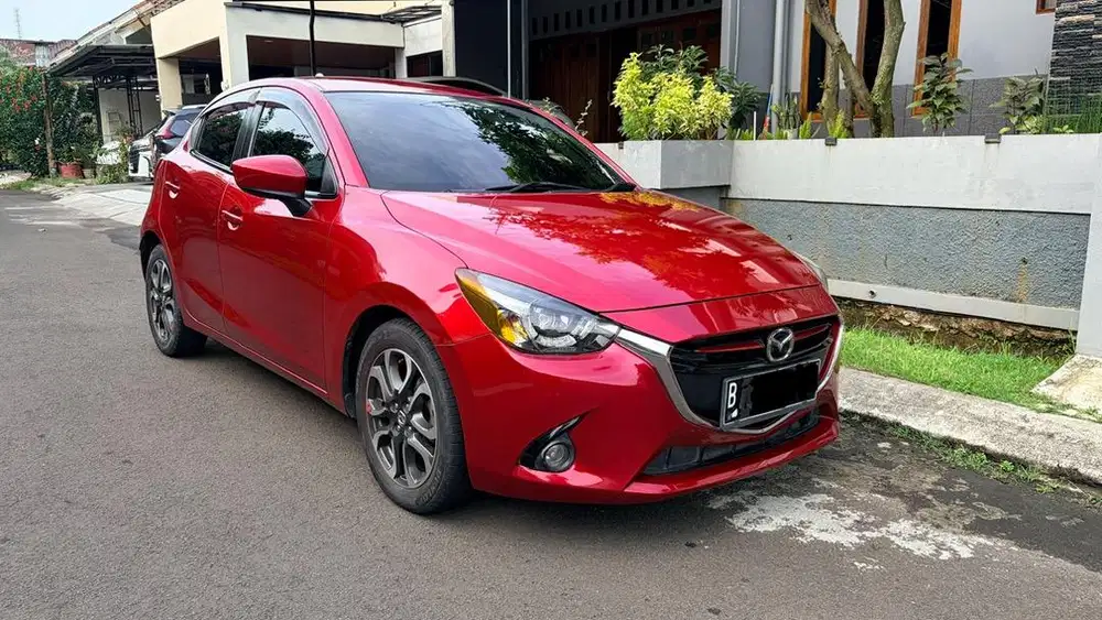 Mazda 2 2016 Matic 1.5 R High Skyactive
