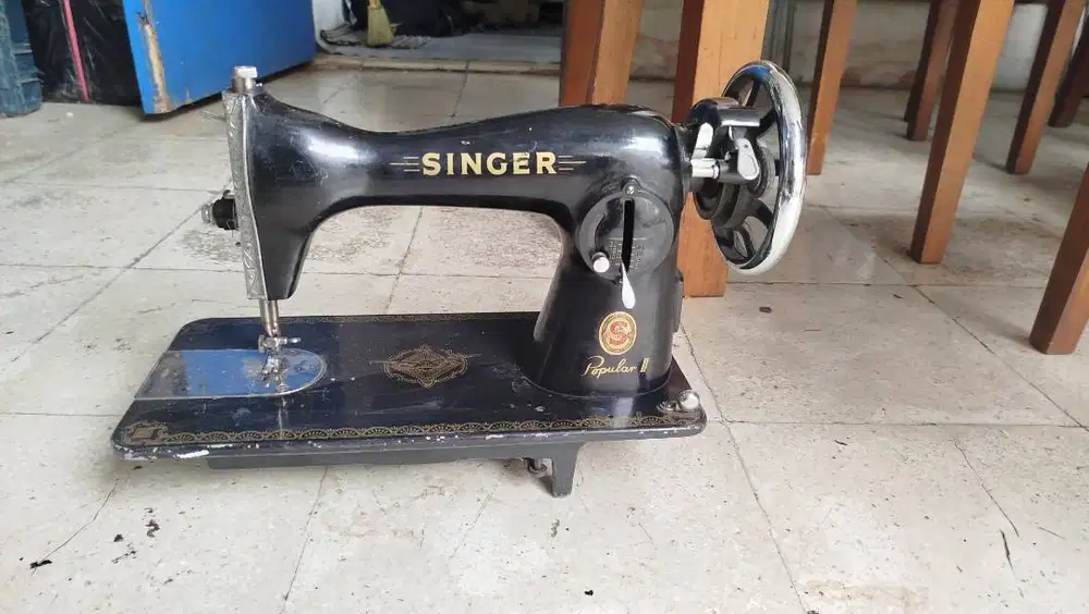 Mesin jahit singer lawas cukup mulus