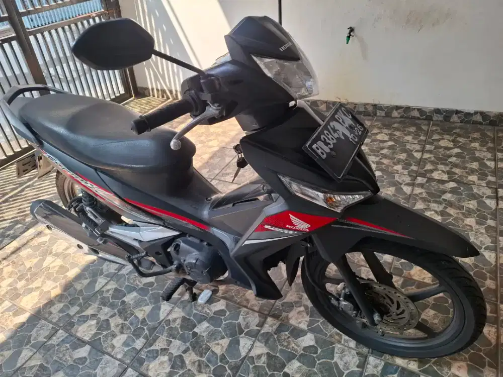 Km56rb pajak 10/2026 DKI, honda supra X 125 R CW DD charger 2021 mulus