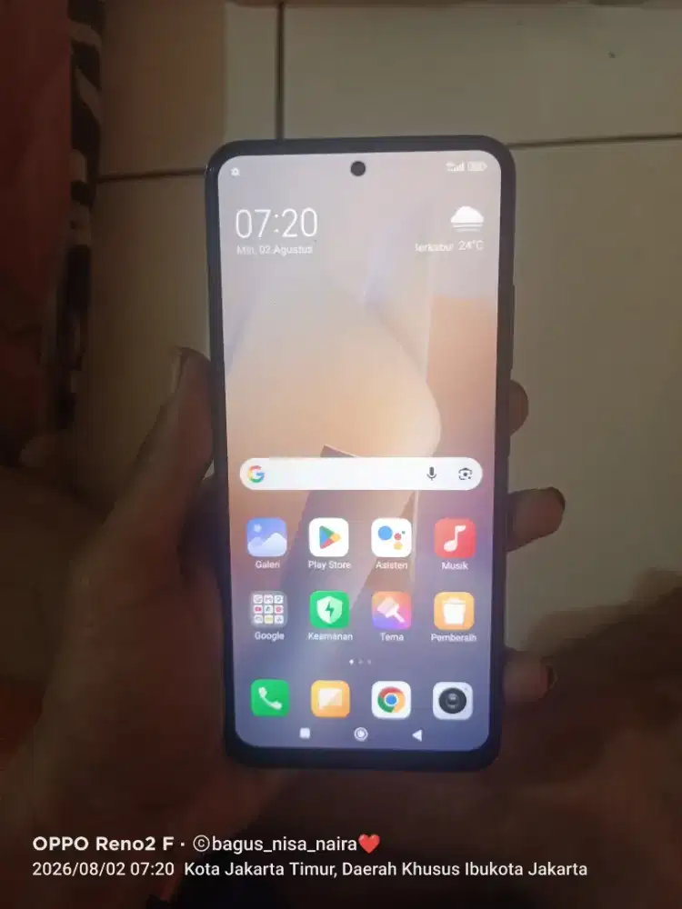 bantuin tmen mau jual redmi note 11 4+4/128 fullsett msih mulus bgtt