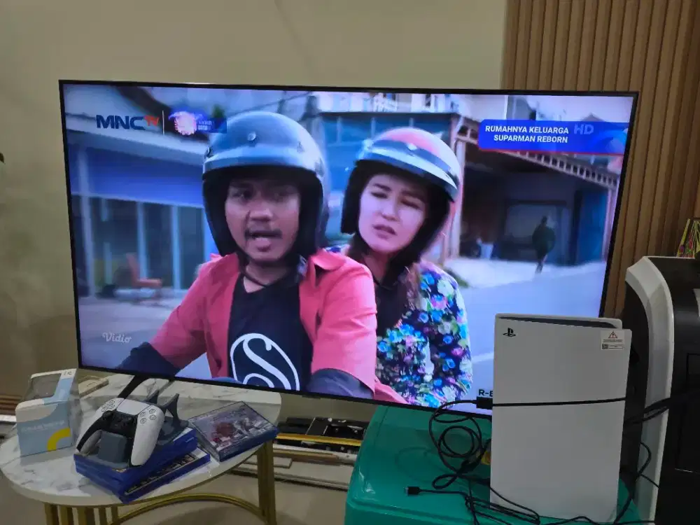 Samsung Smart TV 55 inch mulus