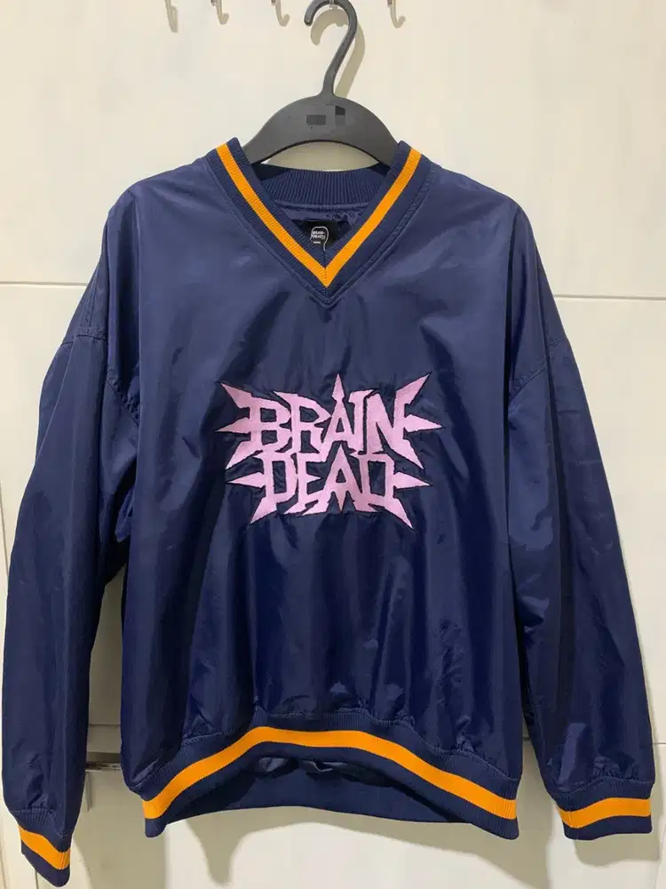 Brainded swing away pullover (navy)