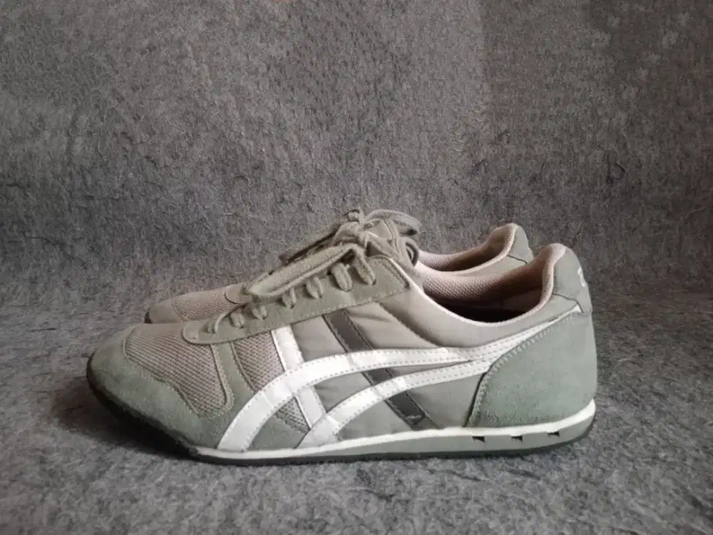 Sepatu onisuka tiger size 46