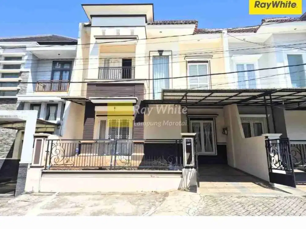Rumah komersial 2 lantai