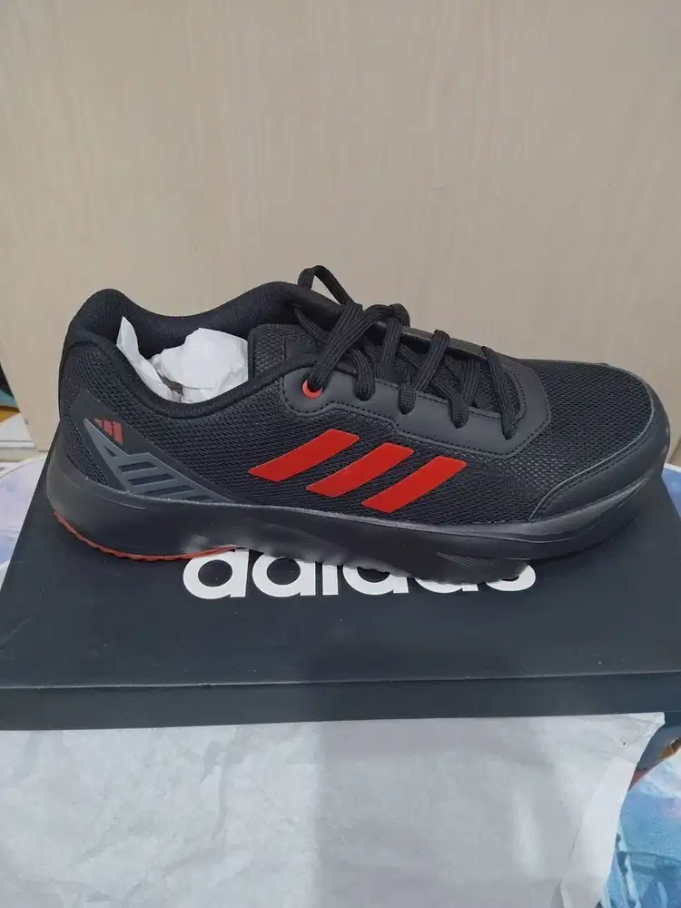 Sepatu Adidas original