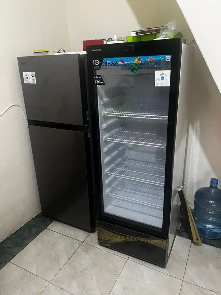 Kulkas 2 pintu LG  & Showcase Polytron