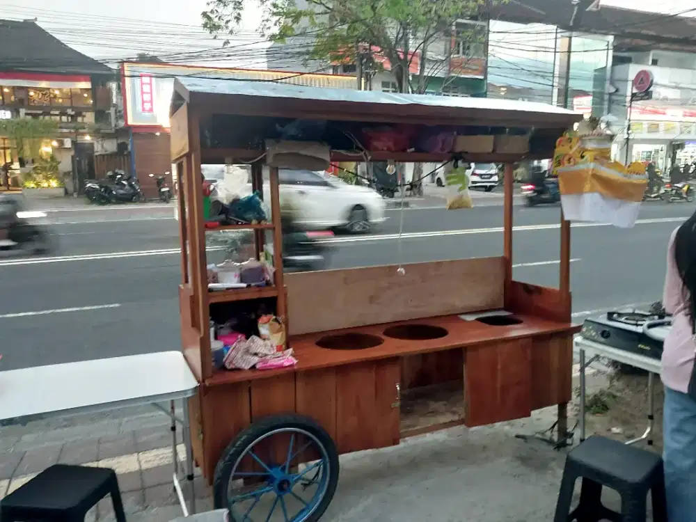 Di jual cepat alat usaha angkringan