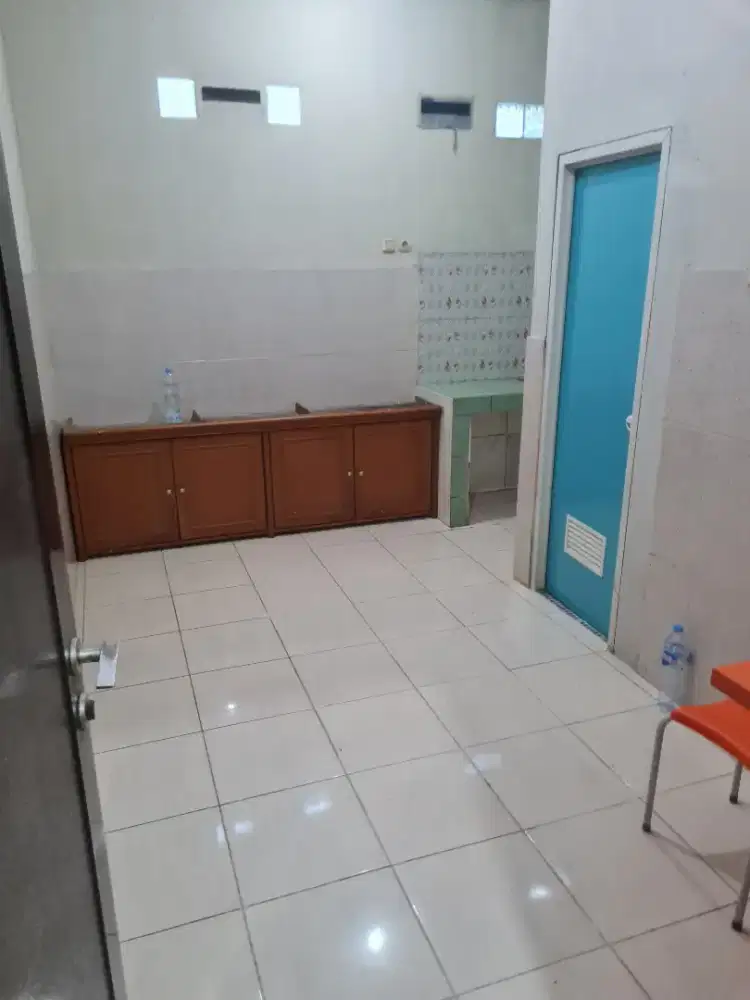 Kontrakan, Petakan, Legok Permai,Ac,dekat  Sumarecon, BSD, Lippo