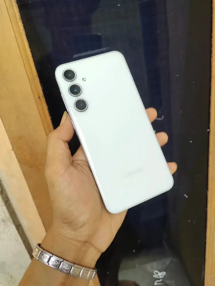 Samsung A35 5G No Minus