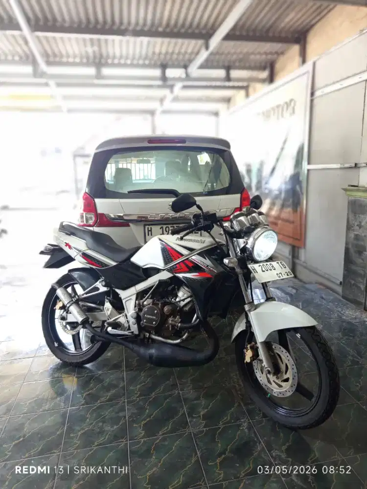 Kwasaki Ninja 150R dress up ss