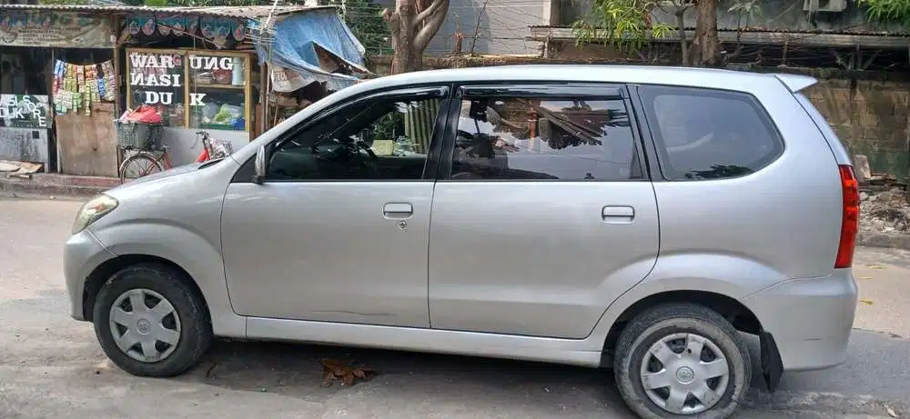 Toyota Avanza 2011 Bensin Harga masih bisa nego