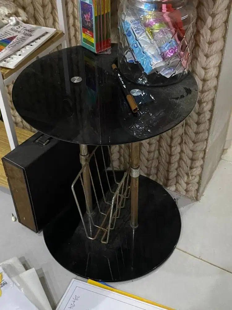 Coffee table kaca informa