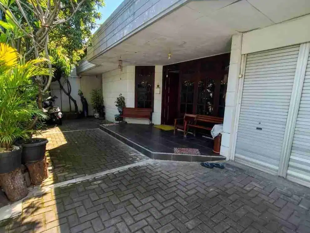 RUMAH  DI JL RAYA GAJAH GAYAMSARI PEDURUNGAN SEMARANG