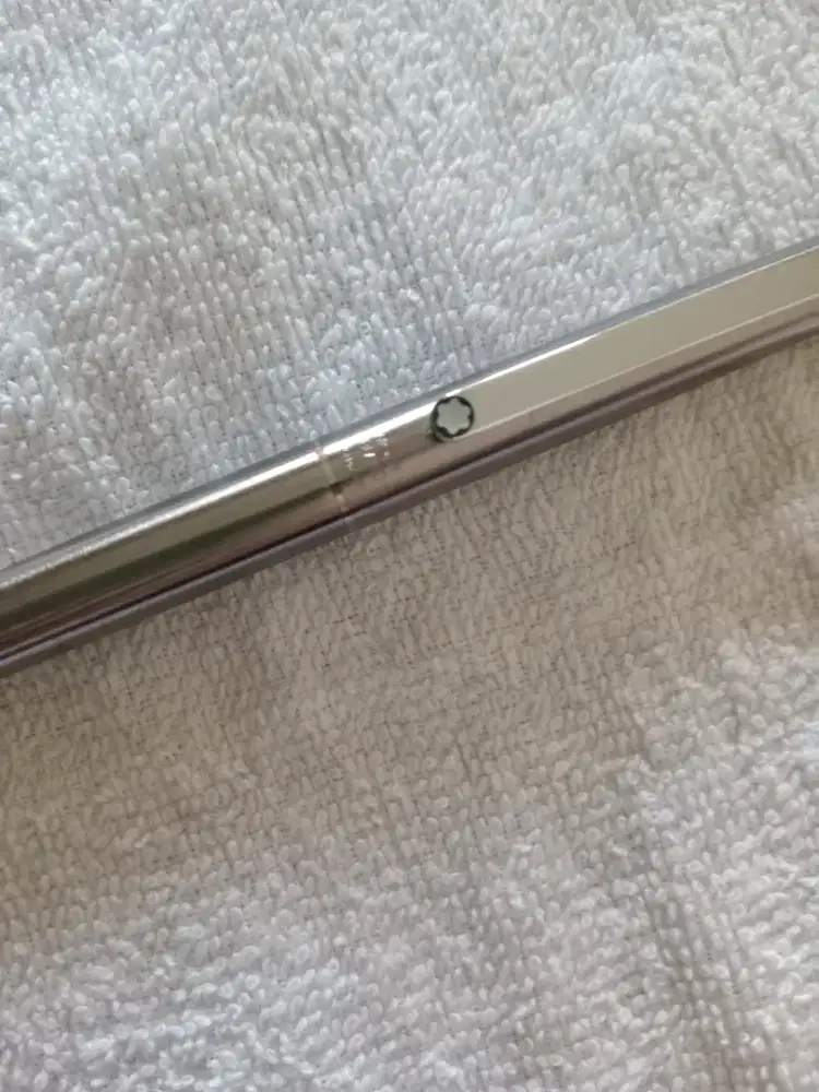 Montblanc pena 100 % original, mulus