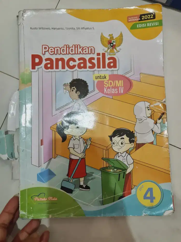 Buku paket kelas 4 SD