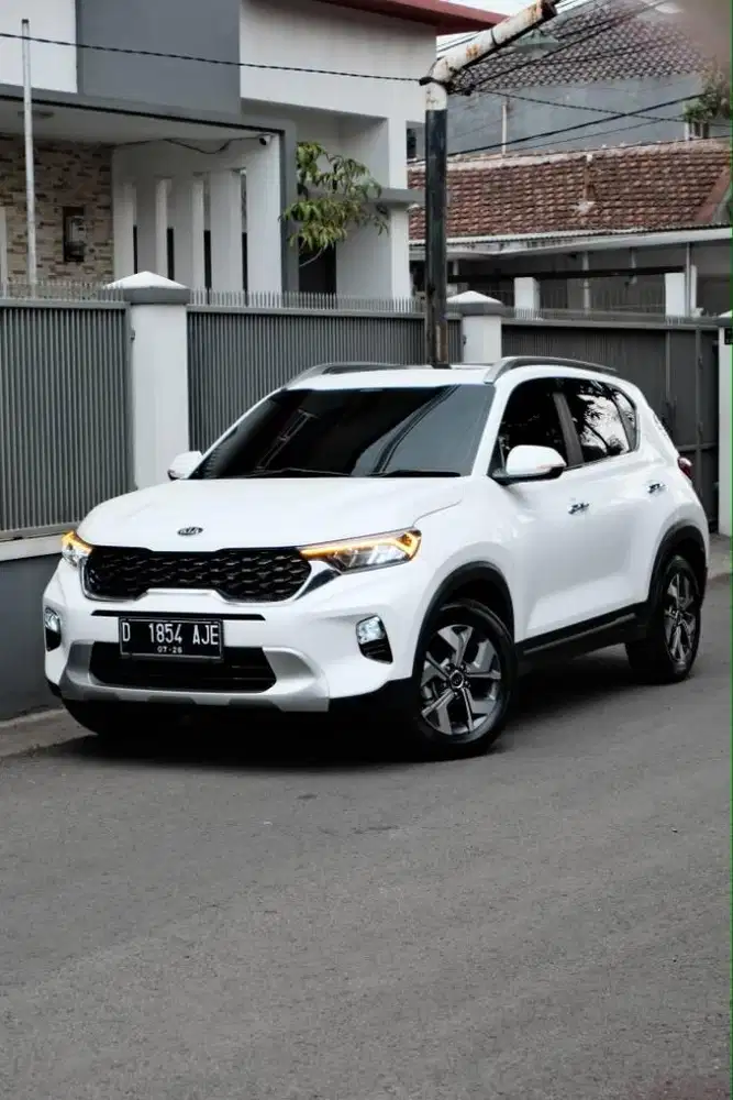 KIA SONET PREMIERE 1.4 AT 2021 ISTIMEWA