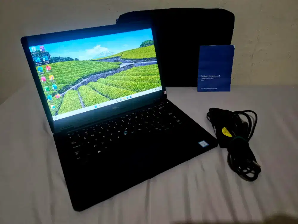 SECOND - Laptop Dell Latitude 7300 core I7 Gen 8
Ram 16GB SSD 512GB