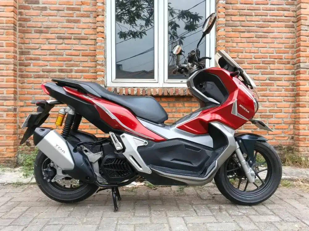 Honda ADV 150 CBS 2021 Km Low Mulus Pajak On Panjang Juni 2027