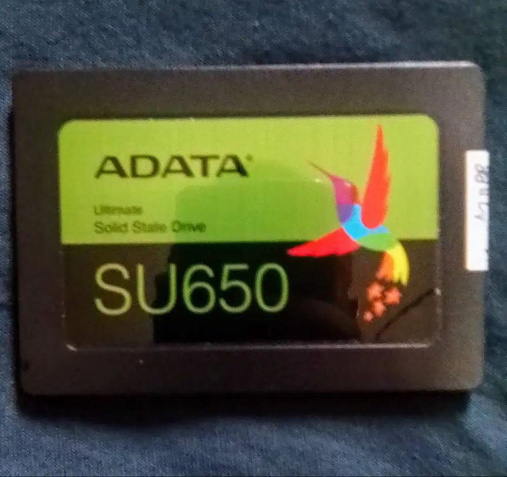 Dijual SSD LAPTOP 2,5 inch ADATA Ultimate SU650 240GB