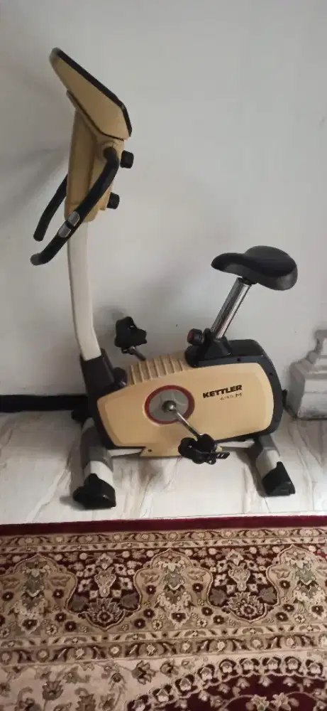 Sepeda olahraga kettler