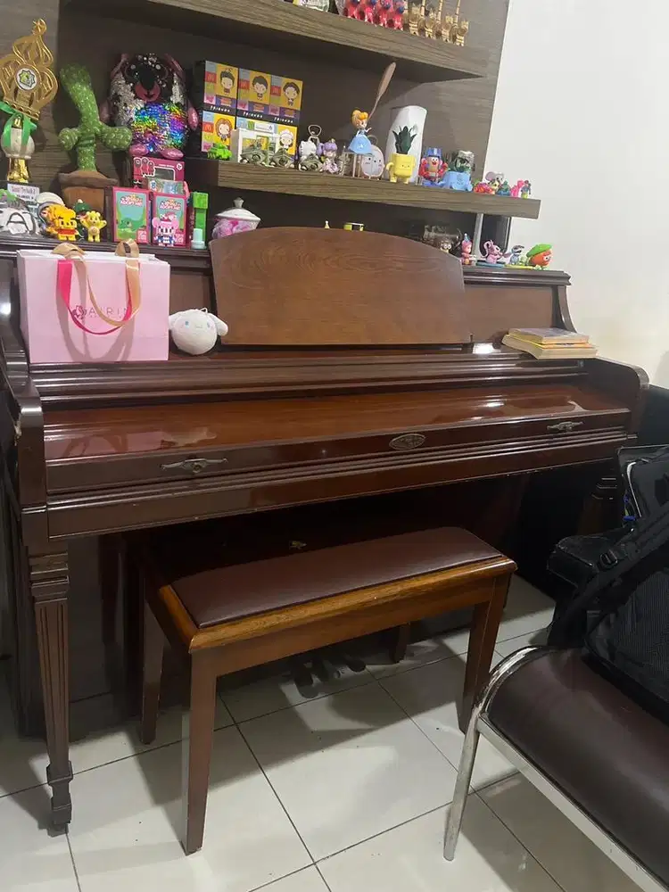 Jual Piano Bekas