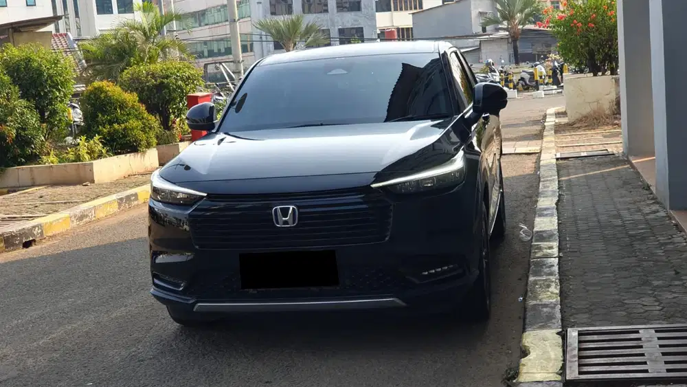 Km 4 ribu honda hrv hybrid sensing 2025 pakai 2026 hitam