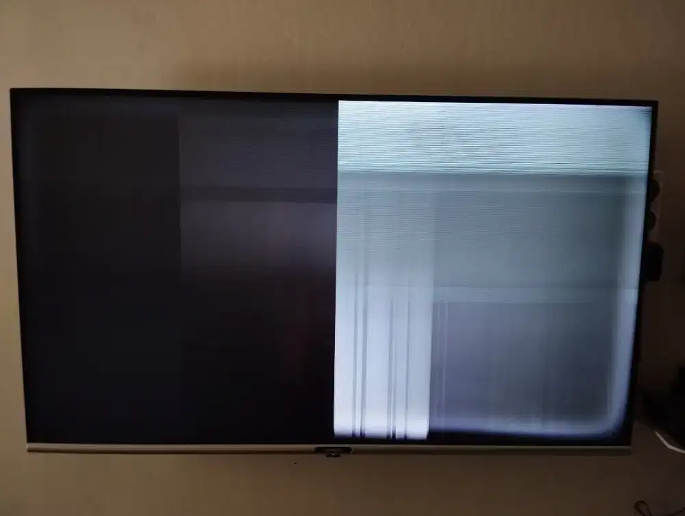 Jual TV rusak, coocaa smart TV 43