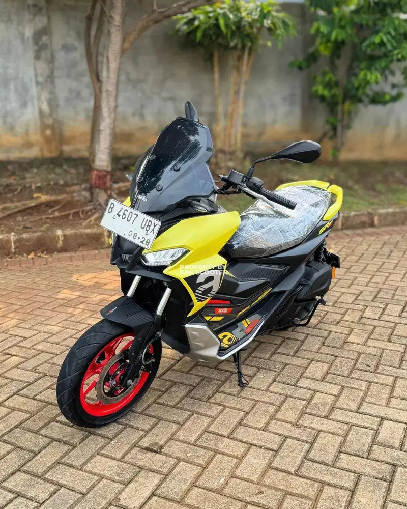 APRILIA SR GT 200 2022 BERGARANSI