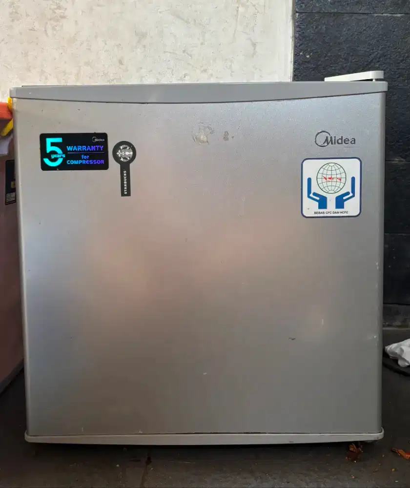 Kulkas mini kulkas portabel midea hisense