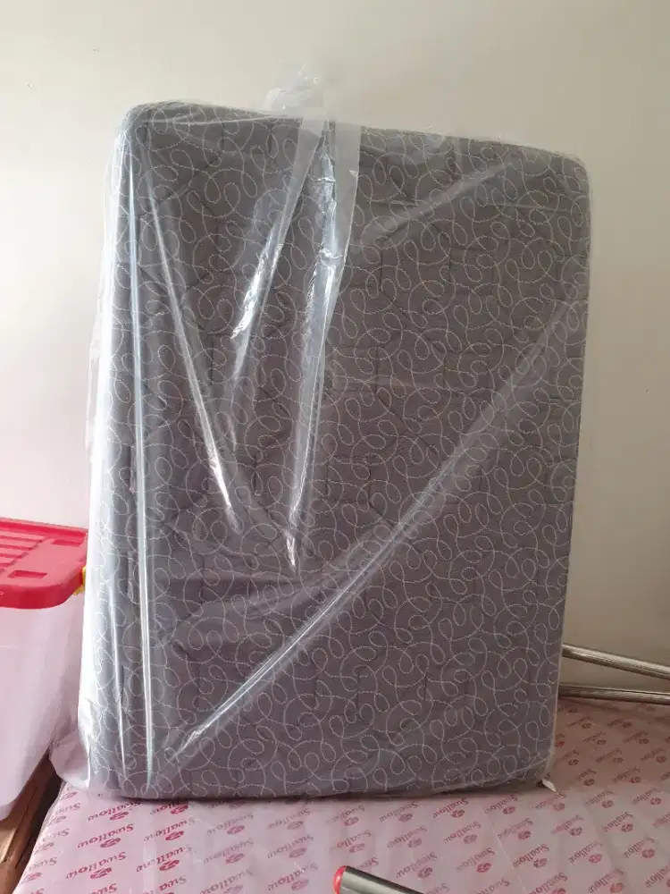Kasur in the box