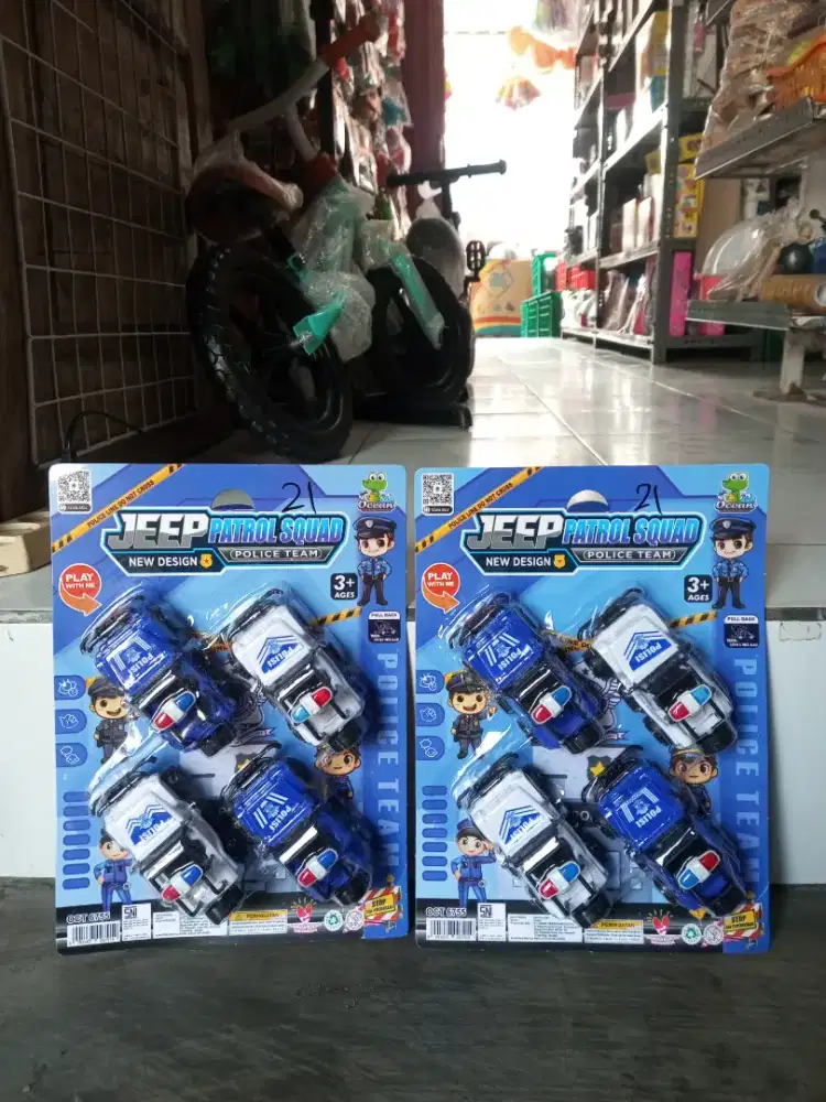 Mainan anak Jeep polisi set isi 4