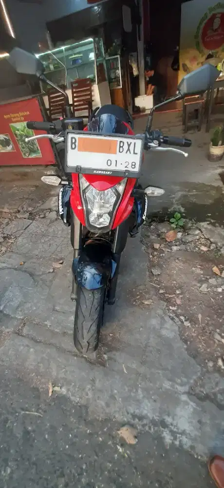 Kawasaki er6n 2012