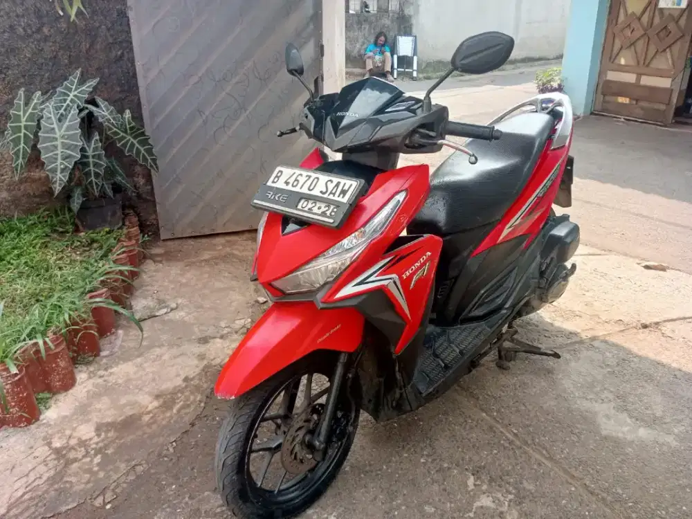 Honda vario 125 old thn 2017 pajak of 2x plat B dki selatan